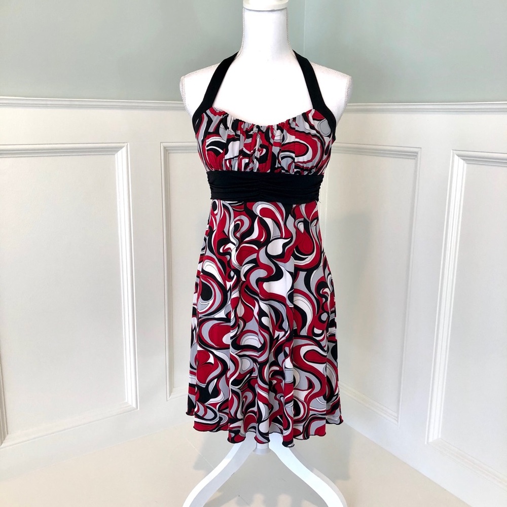 😍 Speechless Halter Dress Red/Blk Med